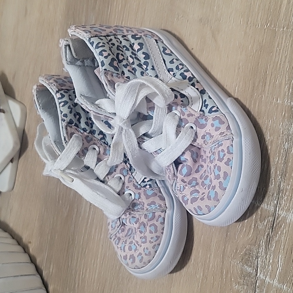 Toddler Vans